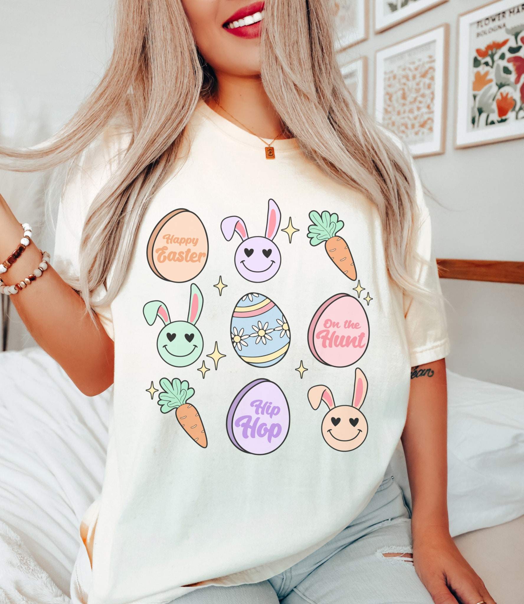 RETRO SMILE FACE BUNNY EASTER T SHIRT HAPPY EASTER SHIRT EGG HUNTING SHIRT ON THE HUNT EASTER SHIRT HIP HOP EASTER SHIRT