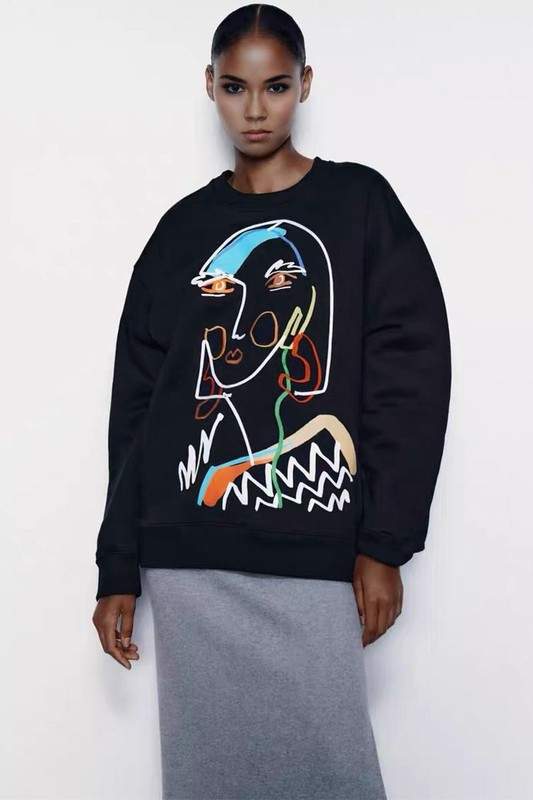 GRAPHIC CASUAL SWEATSHIRT