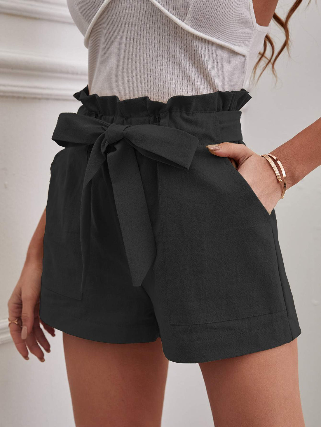 SOLID PAPER BAG WAIST BELTED SHORTS