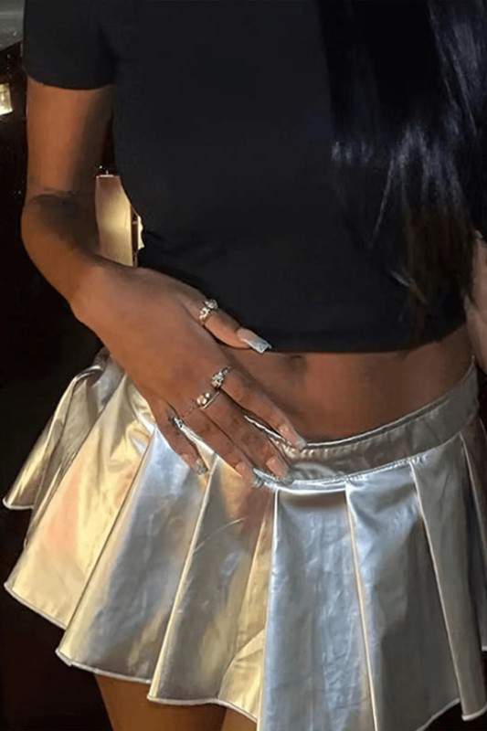 METALLIC PLEATED MINI SKIRT