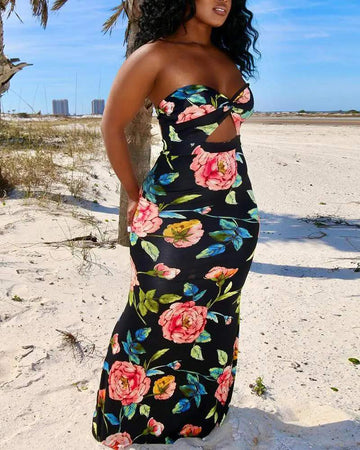 PLUS SIZE FLORAL PRINT BANDEAU TWISTED MAXI DRESS