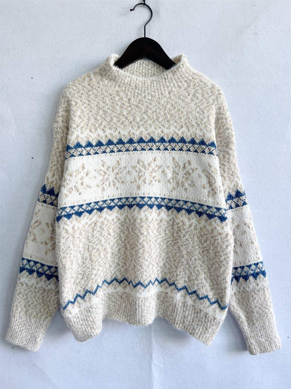 CHRISTMAS KNITWEAR  HALF TURTLENECK CHENILLE SNOWFLAKE SWEATER