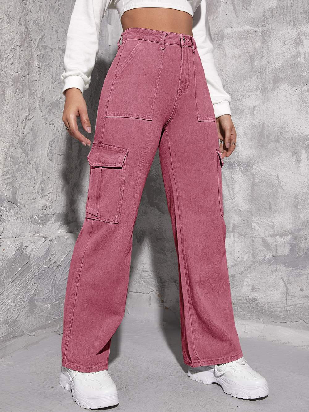 HIGH WAISTED FLAP POCKET CARGO JEANS