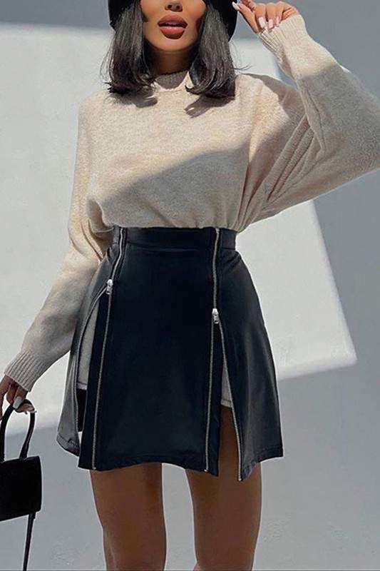 FAUX LEATHER MINI SKIRT