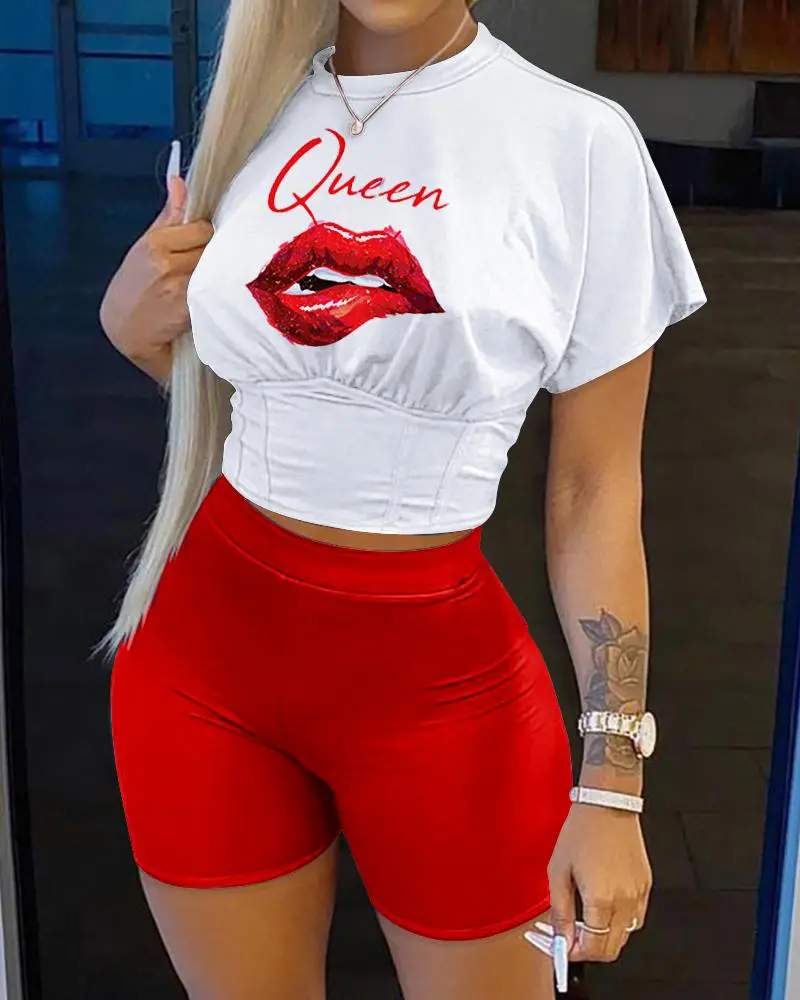 LIP LETTER PRINT CORSET DESIGN CROP TOP SHORTS SET