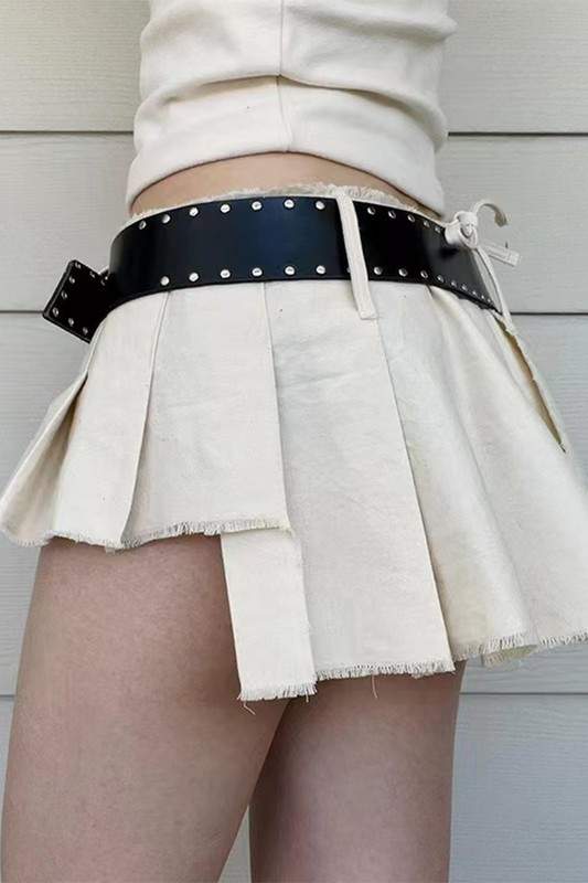 LAYERED PLEATED MINI SKIRT