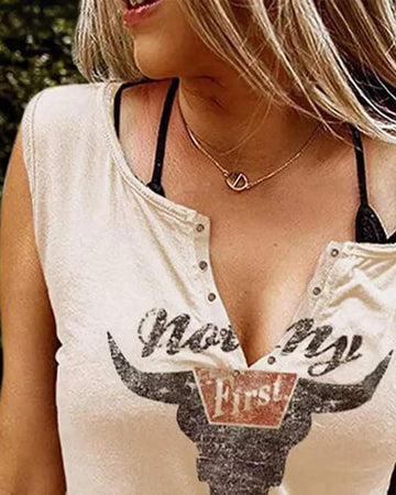 HIGHLAND CATTLE LETTER PRINT EYELET DECOR CASUAL TANK TOP