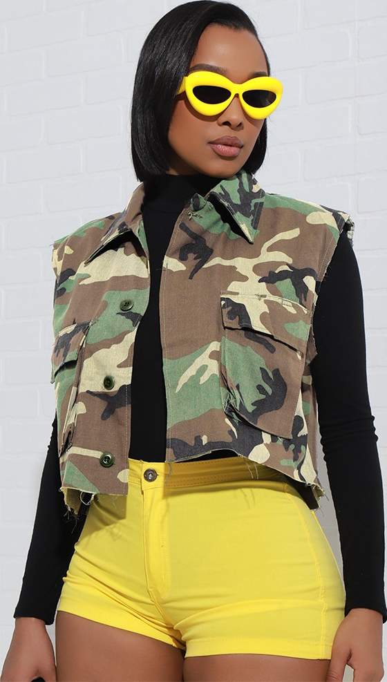 FASHION CAMOUFLAGE SLEEVELESS CROP JACKETS