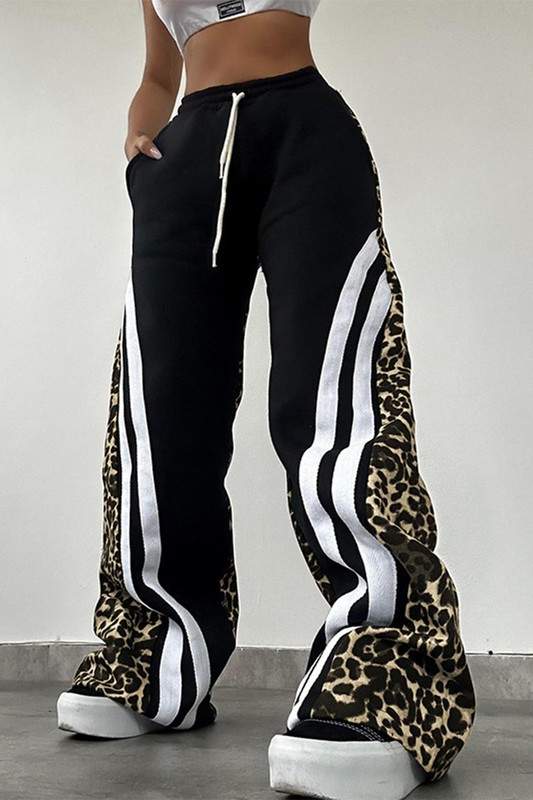 FLEECE GRAPHIC SWEATPANTS