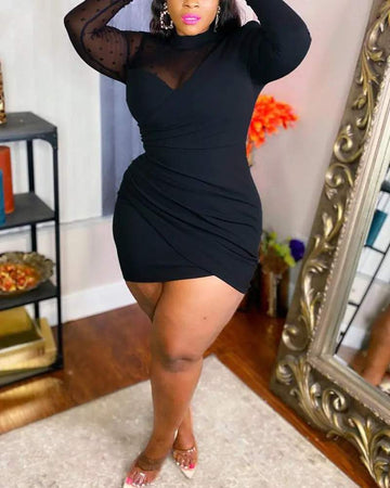 PLUS SIZE CONTRAST MESH RUCHED BODYCON DRESS