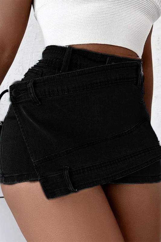 FASHION DENIM SHORTS