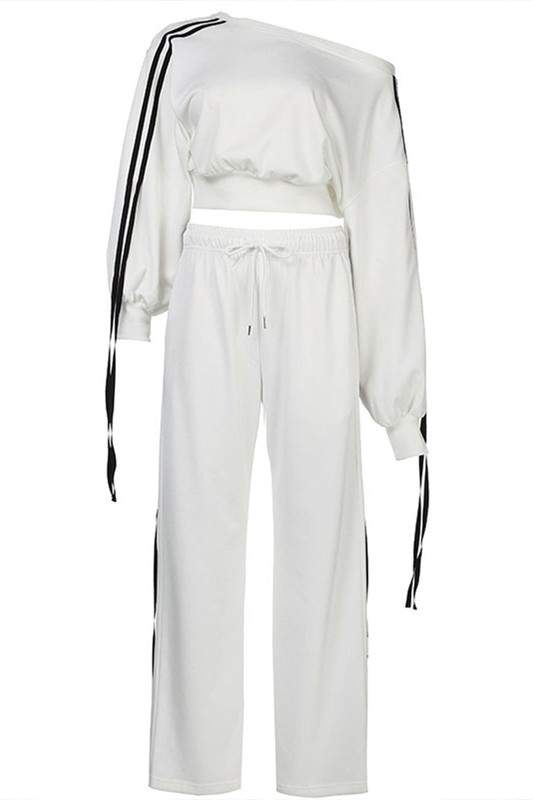 SPORTY OVERSIZED LOUNGEWEAR SET