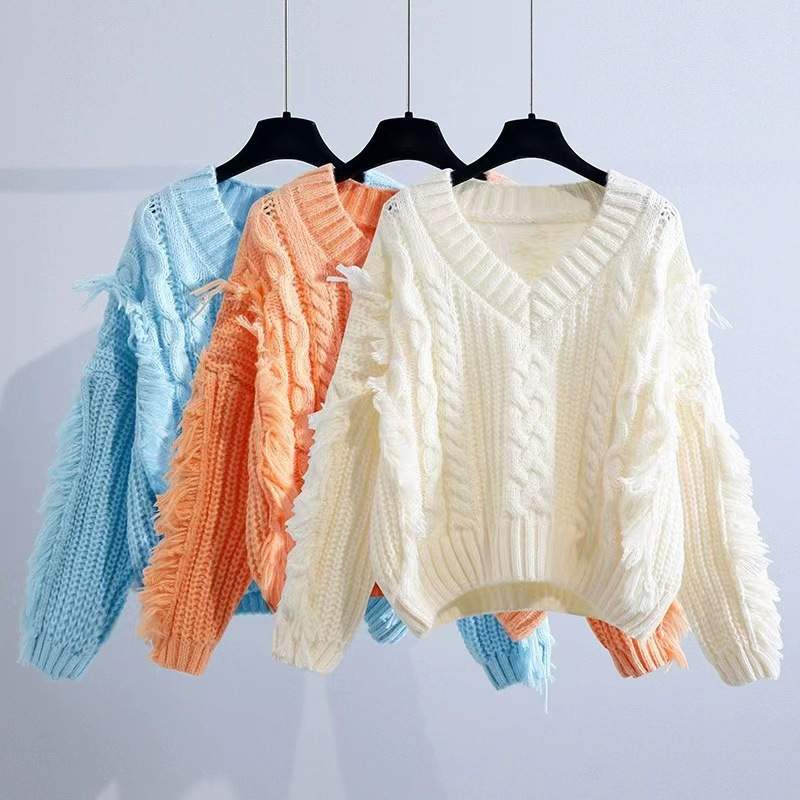 SHORT V NECK TWIST SWEATER  THICK  LOOSE  TASSEL KNITTED