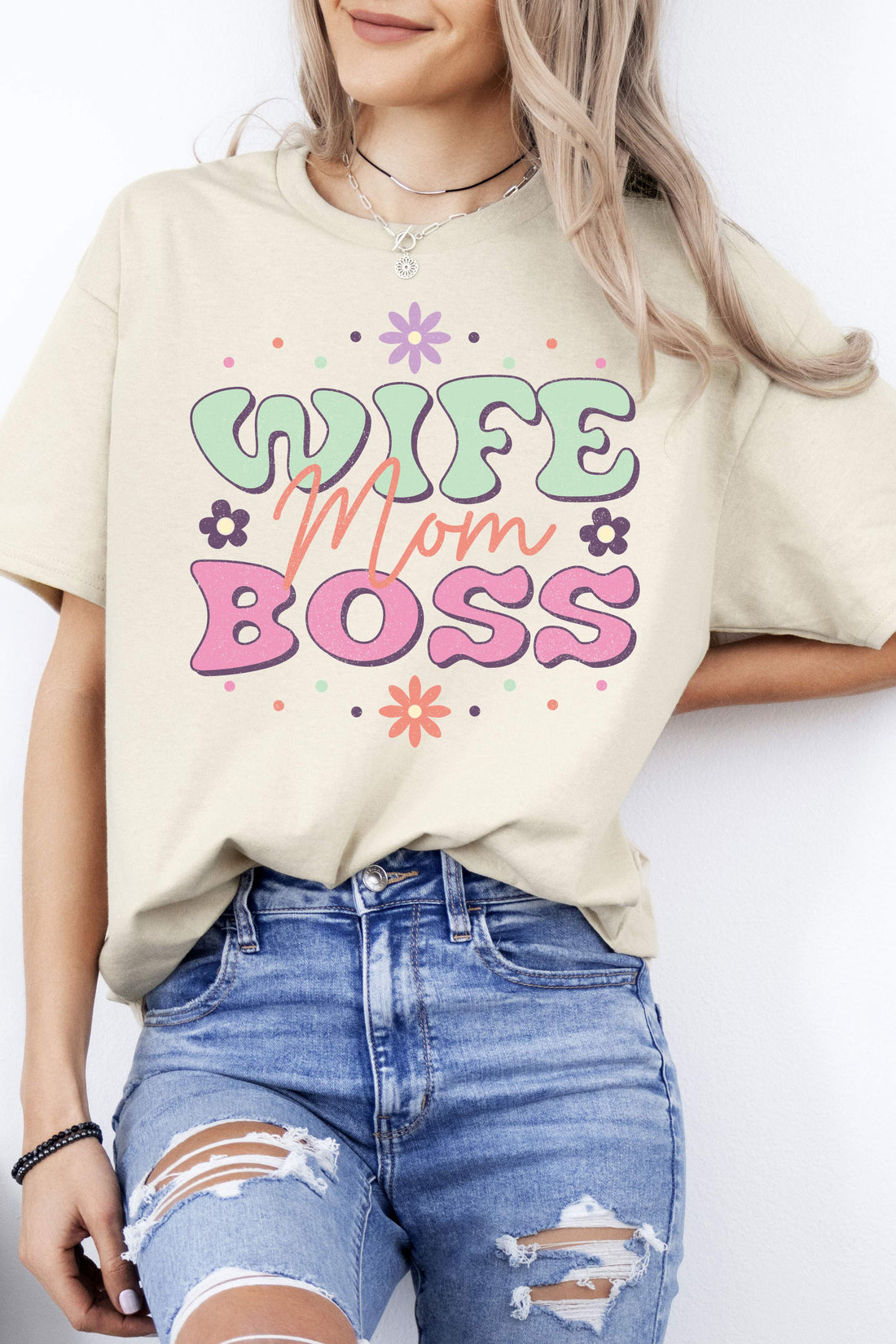 WIFE MOM BOSS   GRAPHIC TEE T-SHIRTS