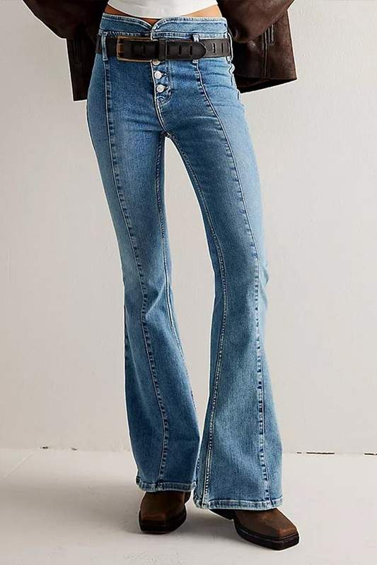 HIGH RISE FLARED BUTTON UP JEANS