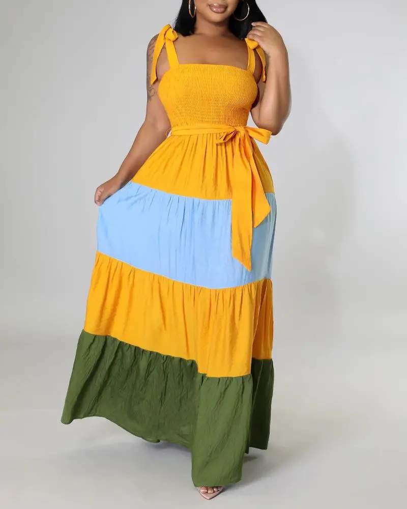 COLORBLOCK TIED DETAIL SHIRRED BELTED MAXI DRESS